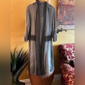 Brand: Scandal, color grey tunic length duster.